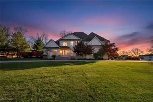 1524 Eagle Watch St NE, Canton, OH 44721 - Photo 2