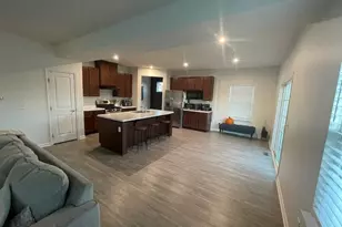 3404 Wicker St NE, Canton, OH 44721 - Photo 8