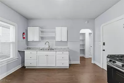 3673 W 48th Street, Loveland, OH 44102 - Photo 8