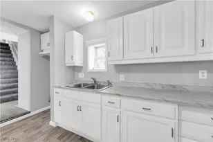 791 Allyn St, Akron, OH 44311 - Photo 6