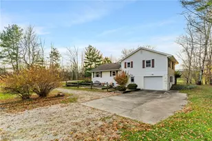 3751 Wyoga Lake Rd, Cuyahoga Falls, OH 44224 - Photo 8