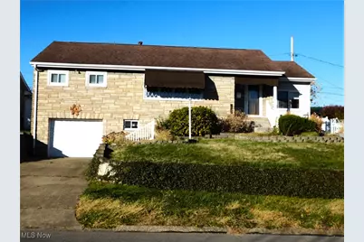 1524 8th Street, Moundsville, WV 26041 - Photo 1