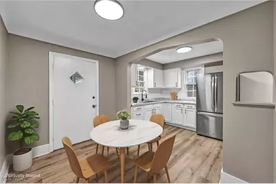 19315 Gladstone Road, Warrensville Heights, OH 44122 - Photo 14