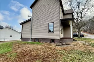 1002 Jefferson, Bergholz, OH 43908 - Photo 6