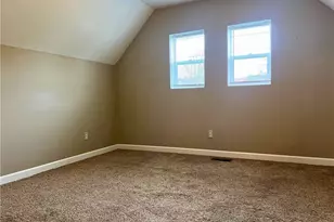 211 N Saint Clairsville Rd, Port Washington, OH 43837 - Photo 8