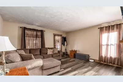 8755 Main Street SE, Corning, OH 43730 - Photo 4