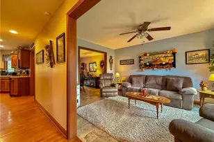 123 Clevidence Ct, Seville, OH 44273 - Photo 4