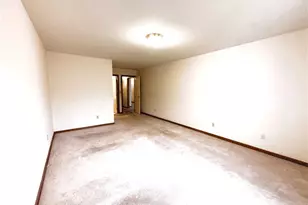 828 Woodfield Ct, Boardman, OH 44512 - Photo 18