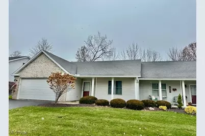 828 Woodfield Court #A, Boardman, OH 44512 - Photo 2