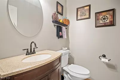 1121 Brittany Boulevard, Akron, OH 44312 - Photo 14