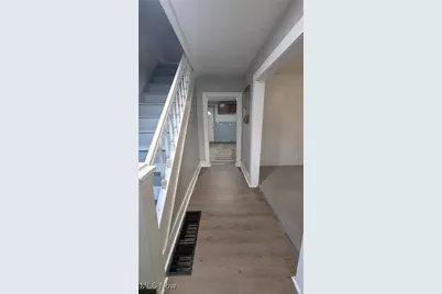 689 Kling Street, Akron, OH 44311 - Photo 4