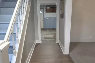 689 Kling St, Akron, OH 44311 - Photo 4