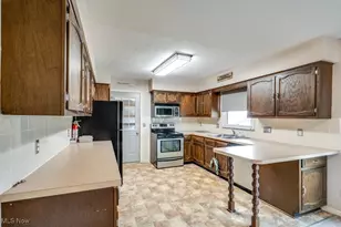 5049 Ridgeport Ave SE, Minerva, OH 44657 - Photo 10