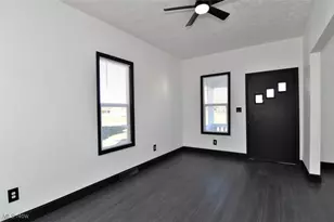 1321 W 10th St, Lorain, OH 44052 - Photo 8