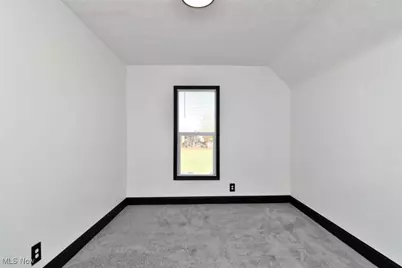 1321 W 10th Street, Lorain, OH 44052 - Photo 24
