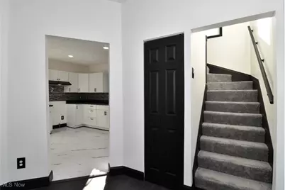 1321 W 10th Street, Lorain, OH 44052 - Photo 10