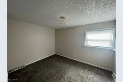 6161 Lily Lane SE, Amsterdam, OH 43903 - Photo 6