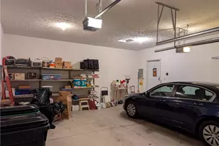 1563 Cambridge Ave SW, North Canton, OH 44709 - Photo 30