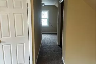 1538 E 173rd St, Loveland, OH 44110 - Photo 8