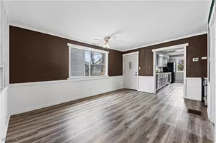 286 Alhambra Way, Akron, OH 44302 - Photo 4