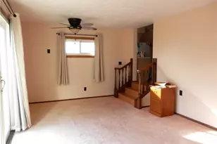 30054 Robert St, Wickliffe, OH 44092 - Photo 10