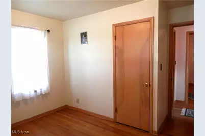 30054 Robert Street, Wickliffe, OH 44092 - Photo 14