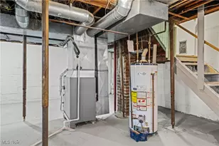 111 Akers Ave, Akron, OH 44312 - Photo 32