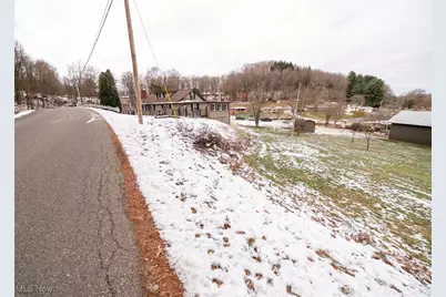 1549 Ridge Road NE, New Philadelphia, OH 44663 - Photo 12