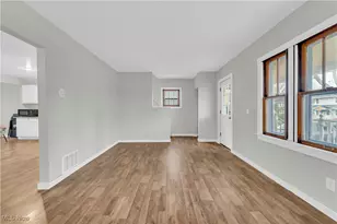 485 E Archwood Ave, Akron, OH 44301 - Photo 6