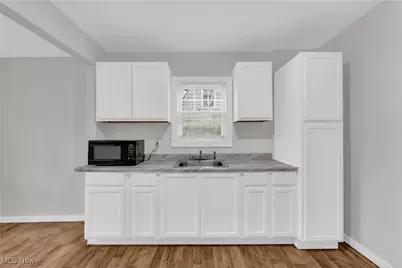 485 E Archwood Avenue, Akron, OH 44301 - Photo 12