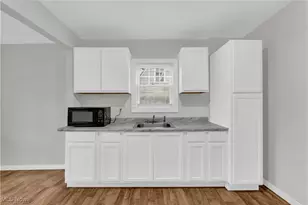 485 E Archwood Ave, Akron, OH 44301 - Photo 12