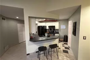 3850 Northwoods Ct NE, Warren, OH 44483 - Photo 4