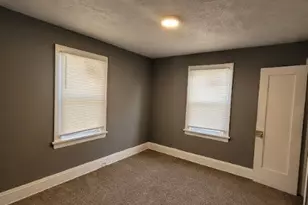 18225 Landseer Rd, Loveland, OH 44119 - Photo 8