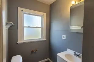 18225 Landseer Rd, Loveland, OH 44119 - Photo 4