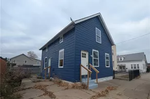 1292 W 67th St, Loveland, OH 44102 - Photo 2