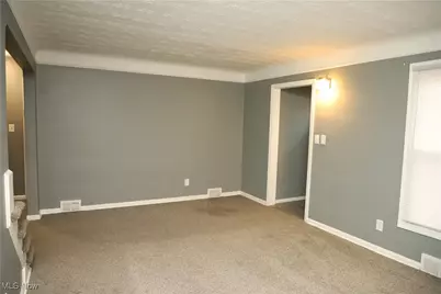 1008 Woodview Road, Loveland, OH 44121 - Photo 8