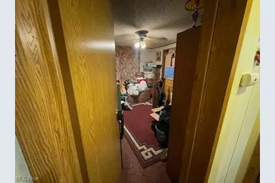 2434 Taft Avenue, Deerfield, OH 44411 - Photo 18