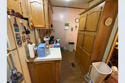 2434 Taft Avenue, Deerfield, OH 44411 - Photo 6