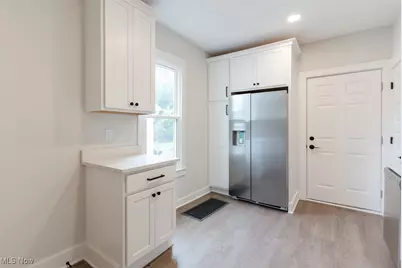 1464 E 123 Street, Loveland, OH 44106 - Photo 4