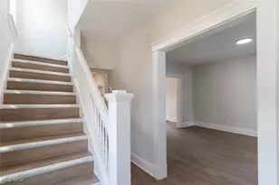 1464 E 123 St, Loveland, OH 44106 - Photo 30