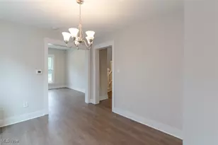 1464 E 123 St, Loveland, OH 44106 - Photo 14