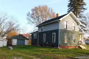 386 Washington St, Conneaut, OH 44030 - Photo 4