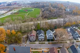 1009 Auburn Ave, Loveland, OH 44113 - Photo 4