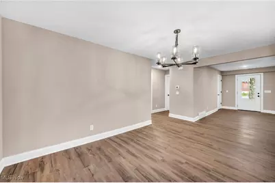 3006 Abbe Road, Sheffield Village, OH 44054 - Photo 8