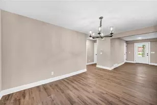 3006 Abbe Rd, Sheffield Village, OH 44054 - Photo 8