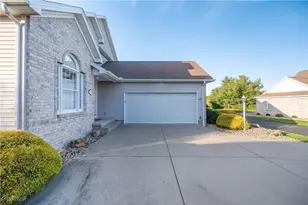 8550 Ivy Hills Dr, Poland, OH 44514 - Photo 4