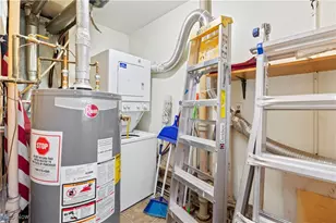 167 Clinton Ave, Elyria, OH 44035 - Photo 10