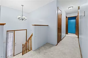 2253 Tyro Ave, Akron, OH 44305 - Photo 4