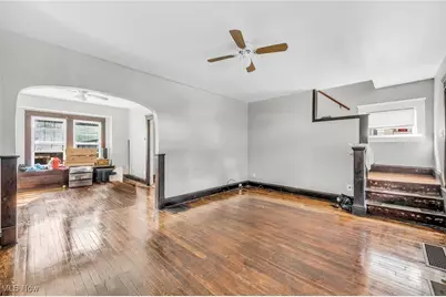 3303 W 90th Street, Loveland, OH 44102 - Photo 2