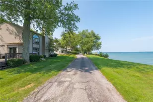 4502 Edgewater Dr, Sheffield Lake, OH 44054 - Photo 36